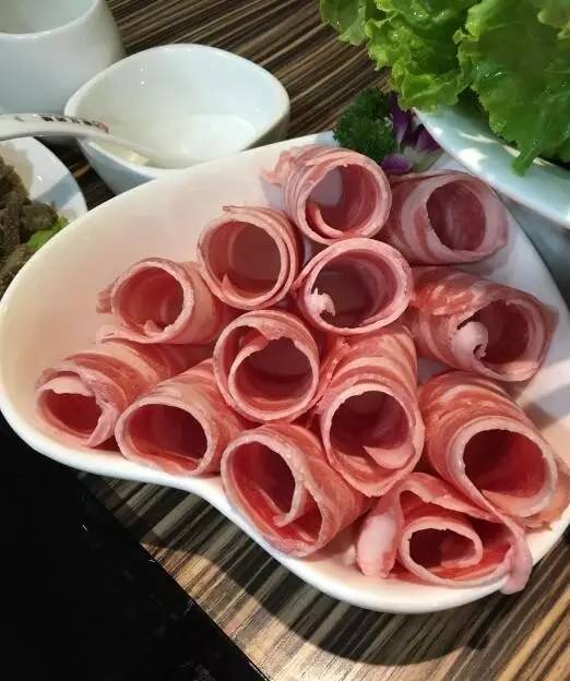 冷撒寒天的，咱大连不吃点火锅吃神马？