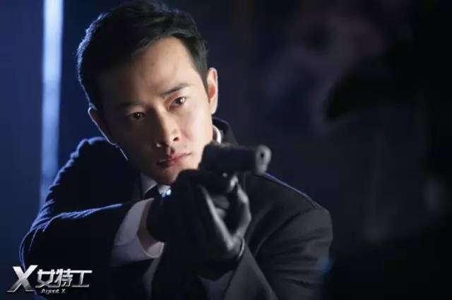 25出道29岁走红，“暖男专业户”的他如今又在用这个角色暖你……