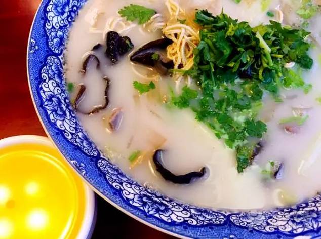 郑州特色小吃巷子,郑州十大小吃一条街