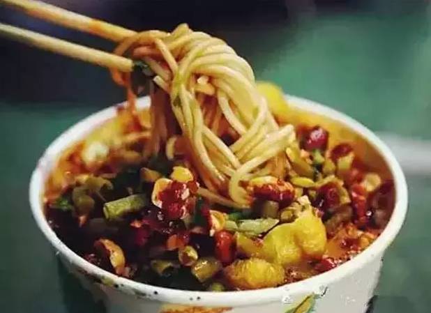 郑州特色小吃巷子,郑州十大小吃一条街