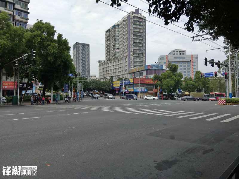 大电池手机360n4s对比,360n4s骁龙版体验详情