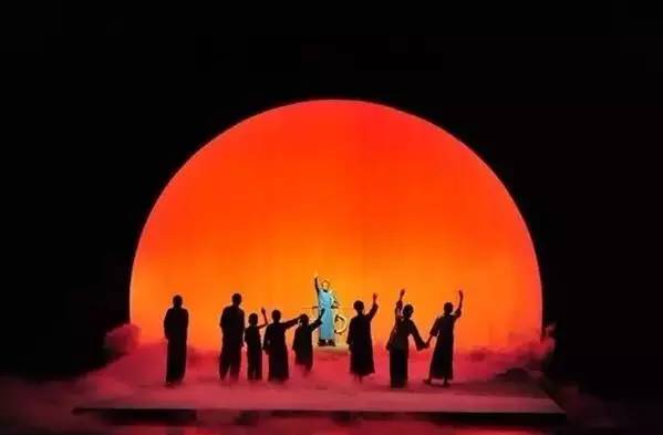 途经快速路返程路况提示,途经这些路段请减速慢行