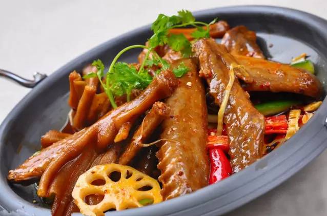 郑州特色小吃巷子,郑州十大小吃一条街