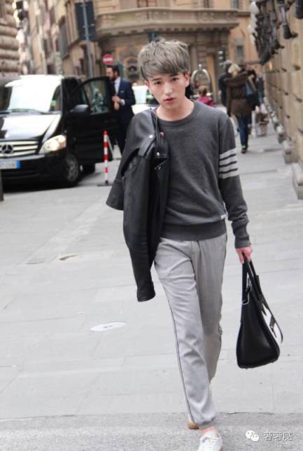 奢奢哒｜客串的Leo他的包包