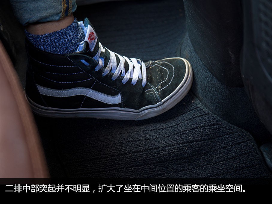 2013款全新胜达评测,硬朗型男