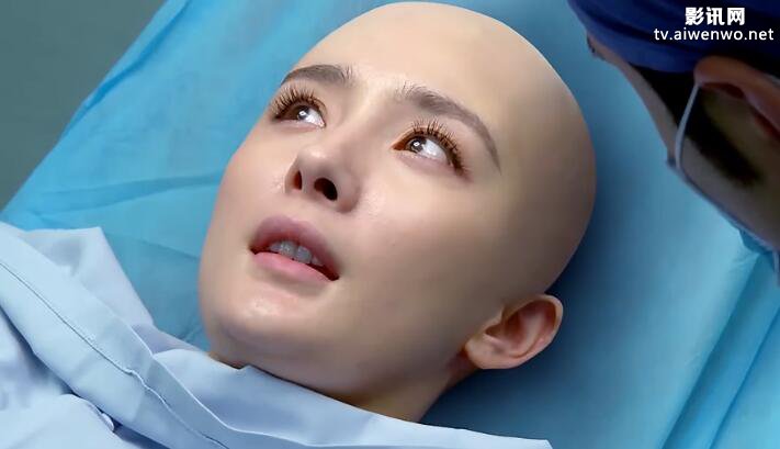 颖儿戴渔夫帽,颖儿之前嘲笑别人的视频