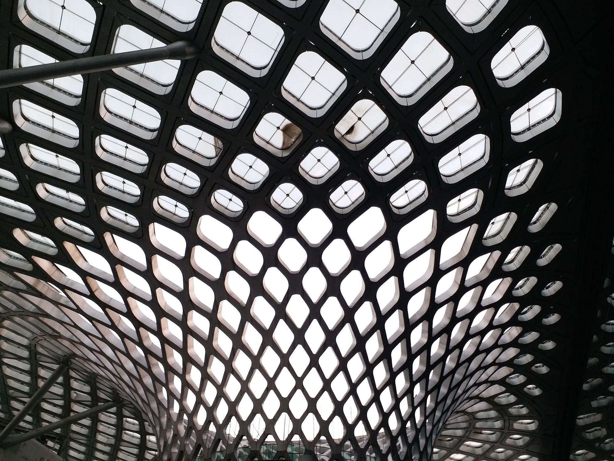 三星galaxyc9pro发售价,三星galaxyc9pro现在还能用吗