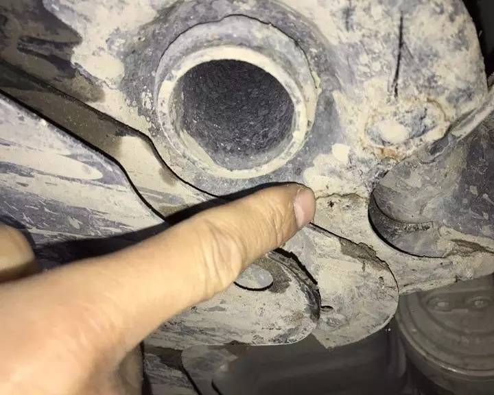 元宝梁响怎么办,元宝梁裂开有异响吗