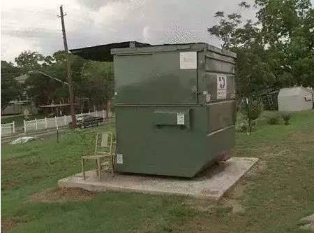 哈佛大学的精英，非要住垃圾箱！嘲笑他的人现在都服了