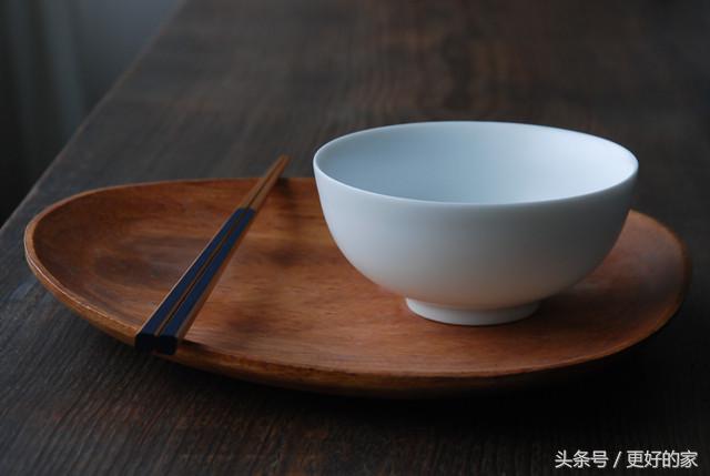 油垢污渍难清理？婆婆教我一招去除，比保洁阿姨更给力！