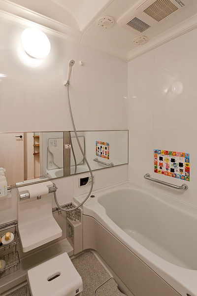 中国妹子远嫁日本，装修的新房仅59㎡，厨房小到只能站1个人！