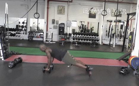 哑铃健身动作每天练几个最好,哑铃健身动作最好的锻炼方法