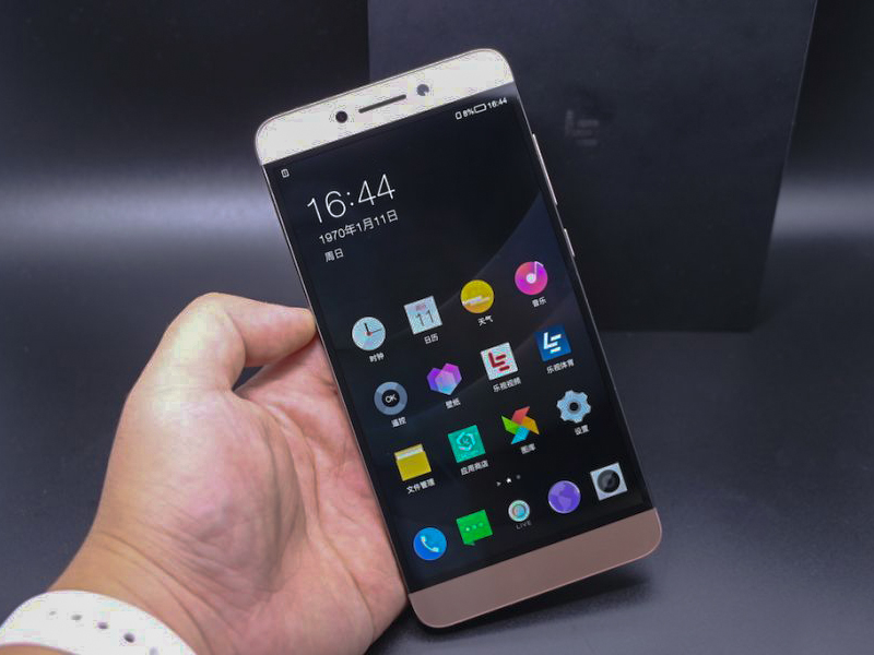 手机怎么才不容易碎屏,容易摔碎的手机