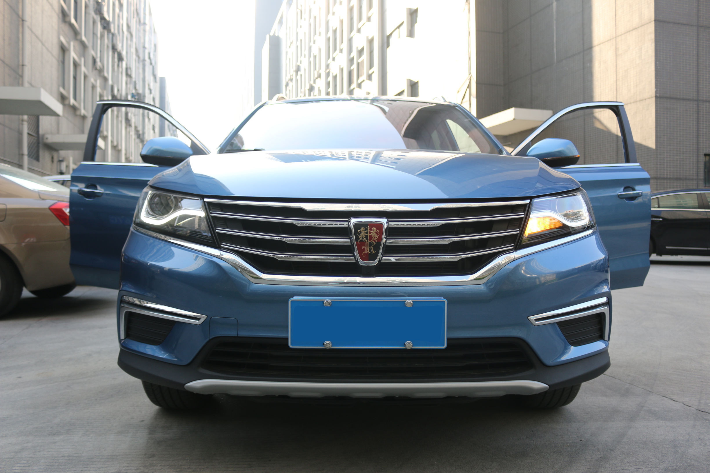 荣威rx5大屏竖屏导航,19款荣威rx5竖屏导航