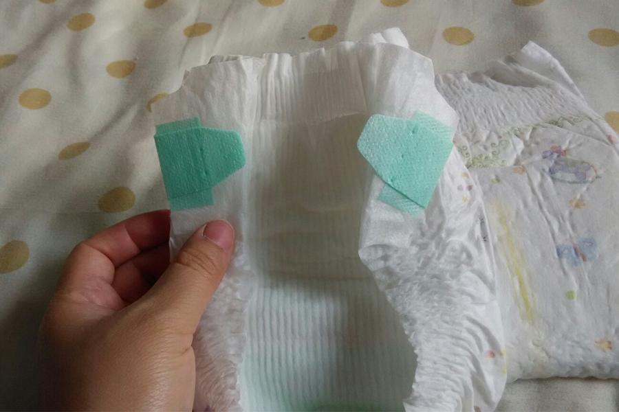 月子里宝宝红屁股快速好方法,月子里的宝宝红屁股了怎么办