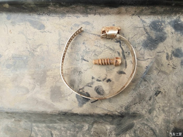 只要动下手换下这个部件，捷达立马就能重生