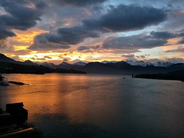 oppor9splus性价比,oppor9splus还值得买吗