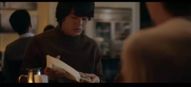 当生活被无情地撕裂吉他,当生活被磨平了棱角