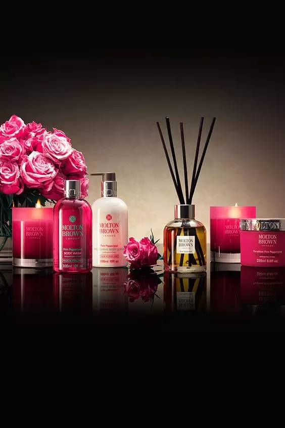 2018彩妆大牌圣诞套装,2022年圣诞限量大牌彩妆系列