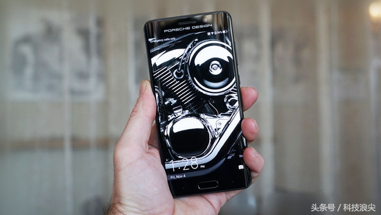 外媒测评华为mate40rs保时捷版,外媒评价华为mate40