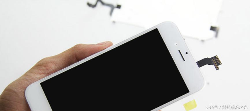 iphone6sp屏幕有小黑点是怎么回事,iphone6s屏幕有个黑点