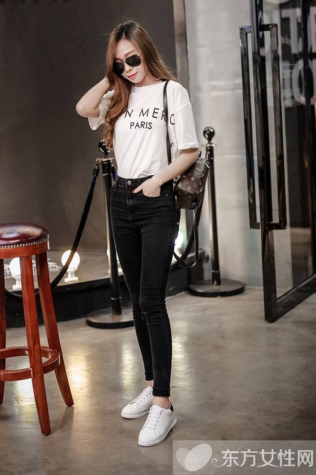 鞋底变黄怎样洗白,鞋底发黄怎么保养