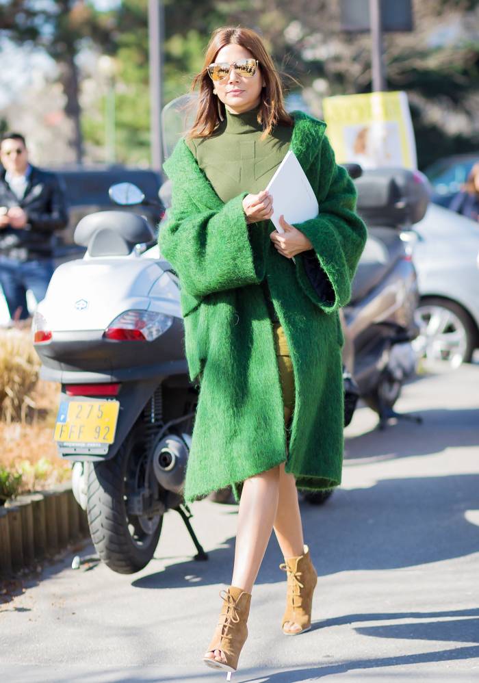 2017年的流行色草木绿,2022年的春季流行色