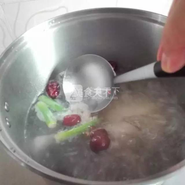 红枣怎么吃才能达到养生的效果,红枣生吃怎么吃最滋补