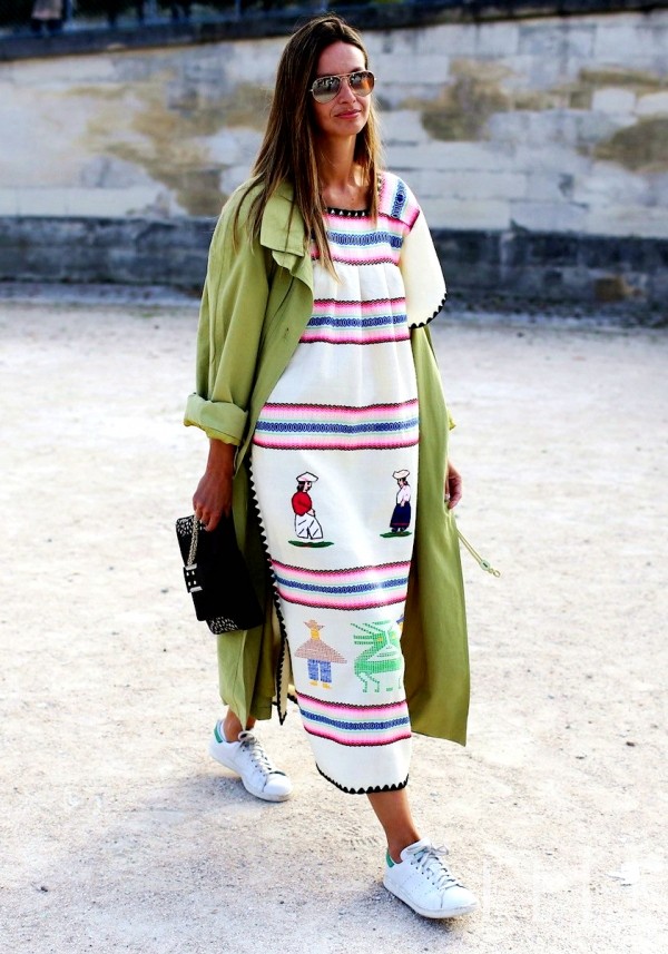 2017流行色发色,2017年的流行色草木绿