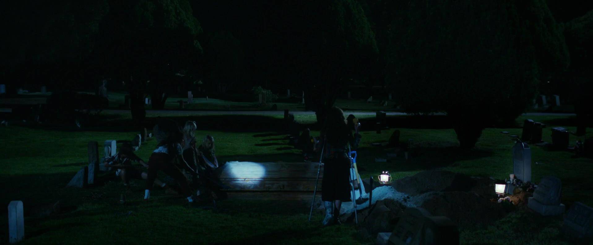 这部「重口」家庭片，足以颠覆你的世界观