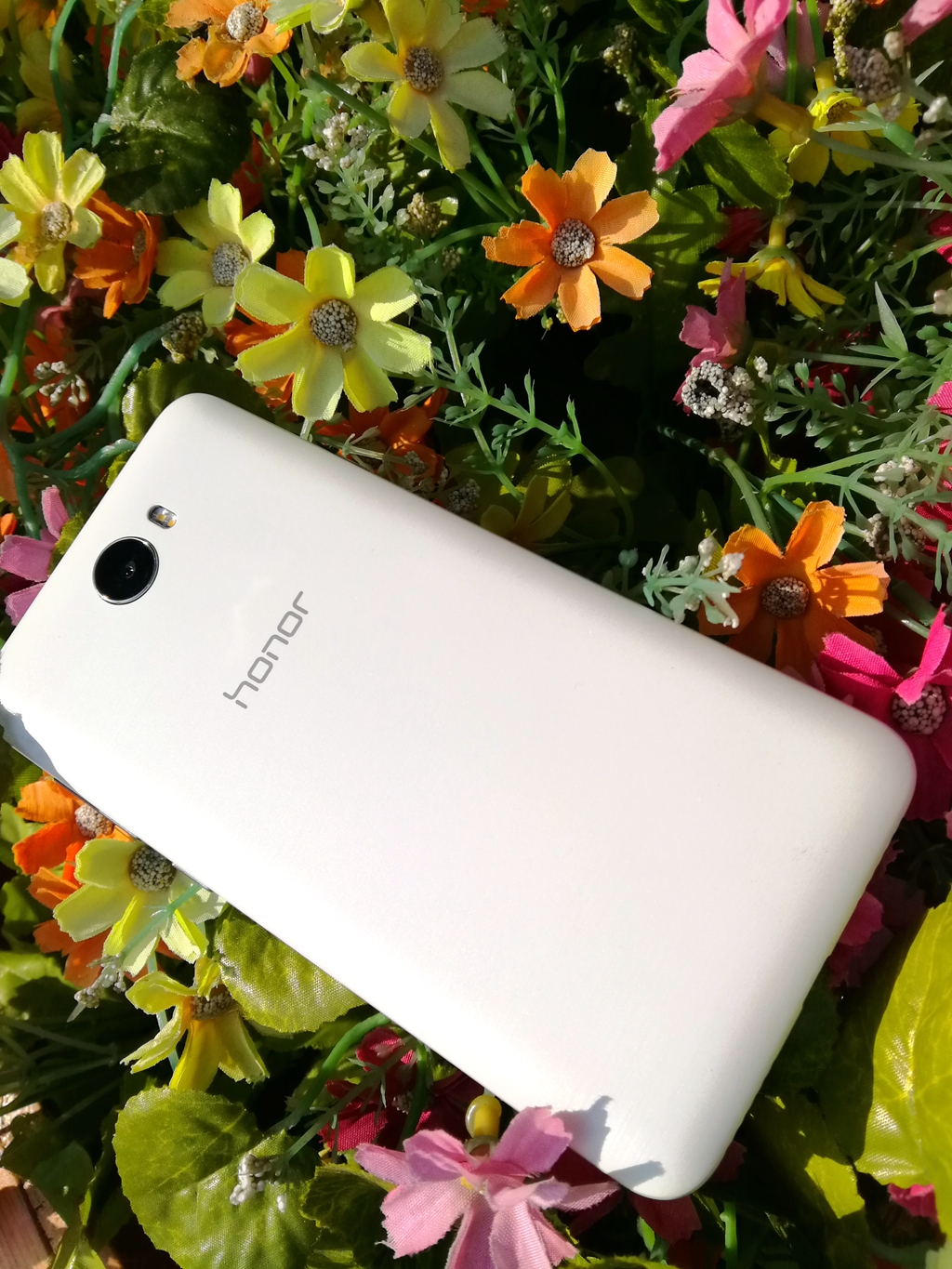 全网通+柔光自拍的荣耀畅玩5评测体验