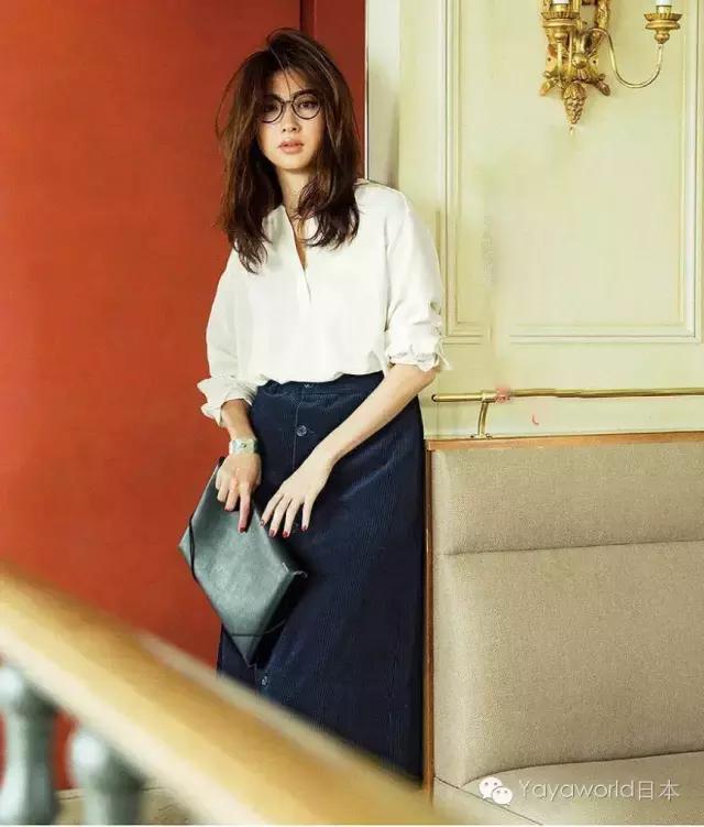 秋冬季节衣橱必备单品,冬天衣橱必备10款单品