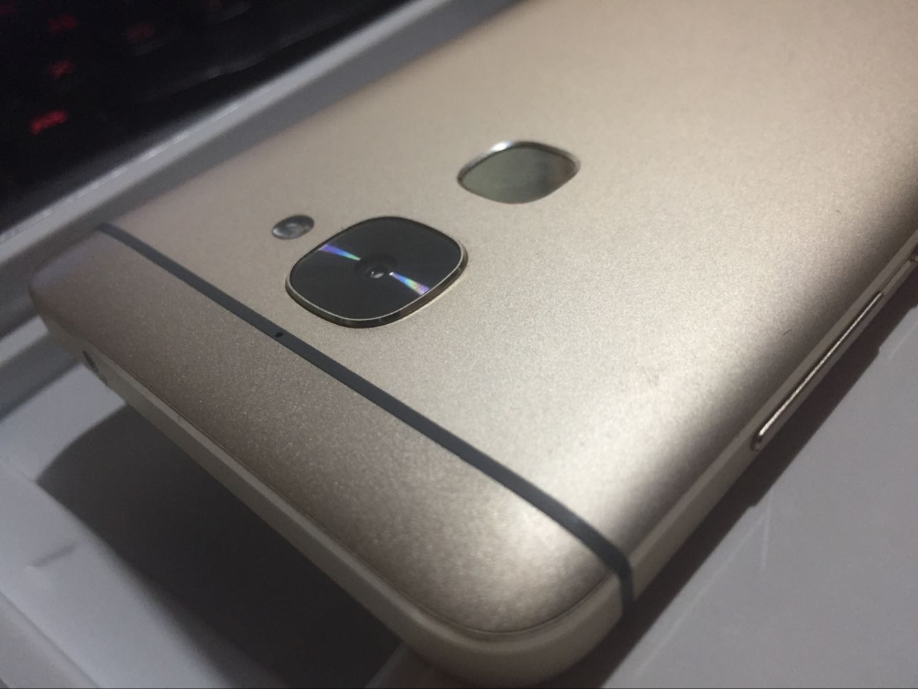 乐视2刚出的时候,乐视2还能用吗