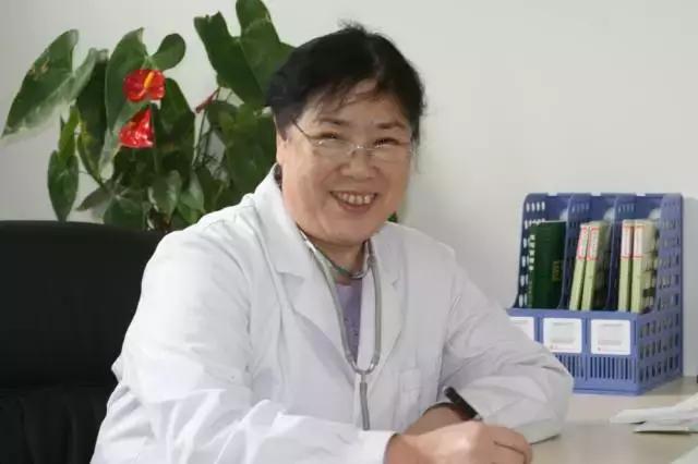 鱼刺卡喉的错误处理方法,鱼刺卡喉正确做法