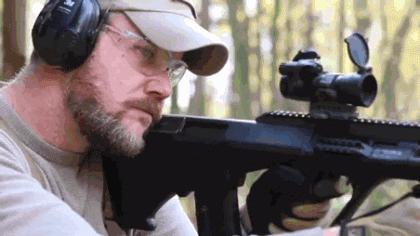 当你老婆发脾气的时候,当你老婆处处和你对着干