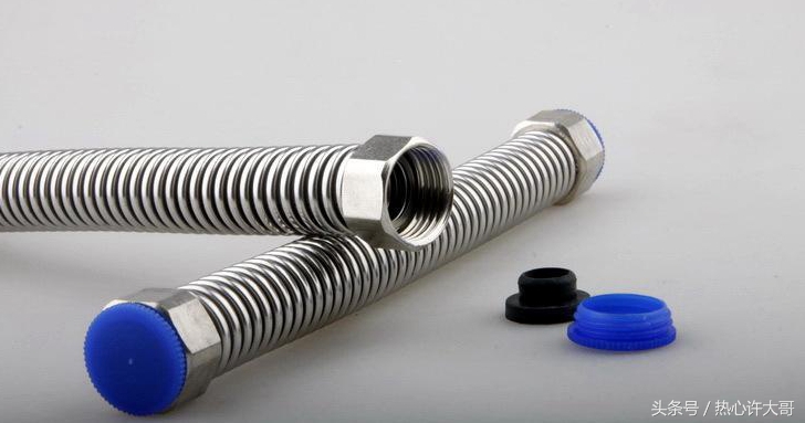 家里跑水不出热水了,家里洗澡跑水了怎么办