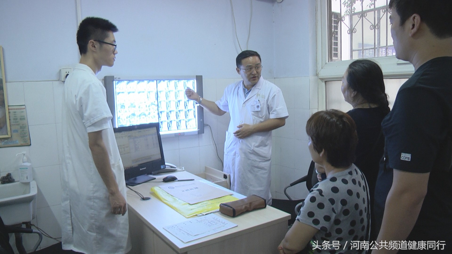 河南中医一附院类风湿专家一览表,风湿骨病患者采访