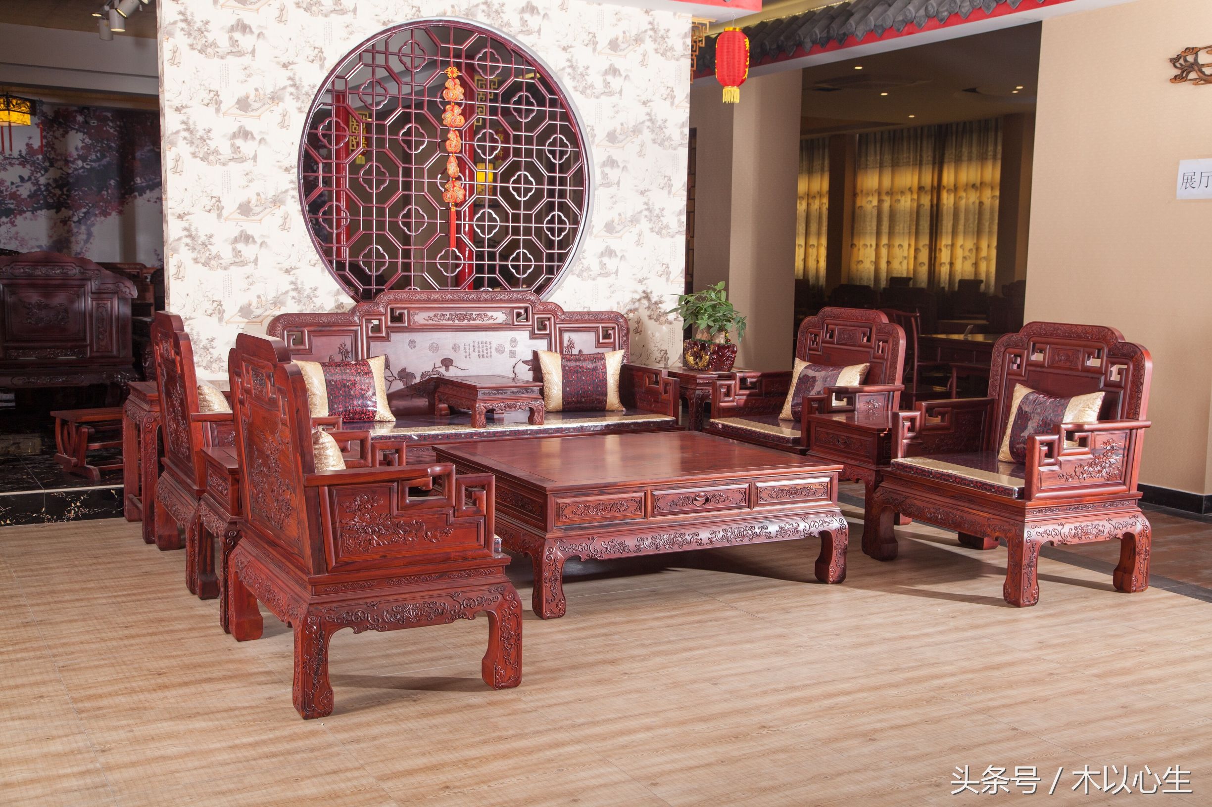 红木家具开裂属于正常吗,红木家具开裂原因