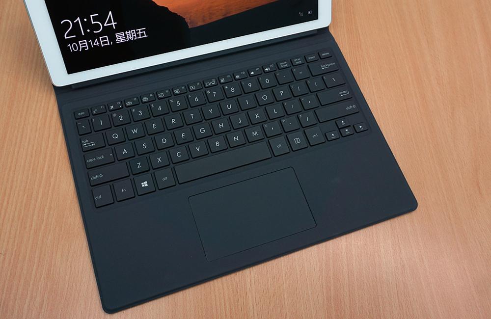 华硕灵焕3平板二合一,华硕灵焕3和pro版本的区别