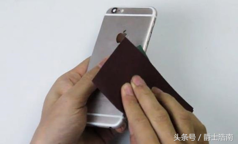 iphone6s换后盖风险,把iphone6s后盖打磨成镜面