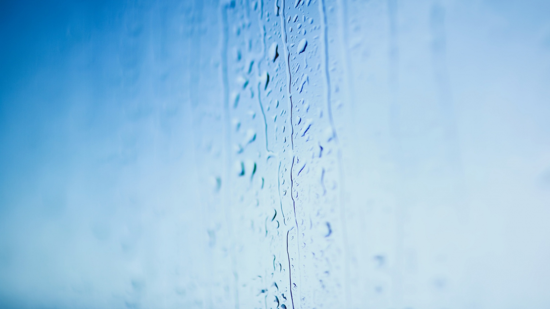 家里玻璃有水汽怎样去除,家里双层玻璃起雾处理方法