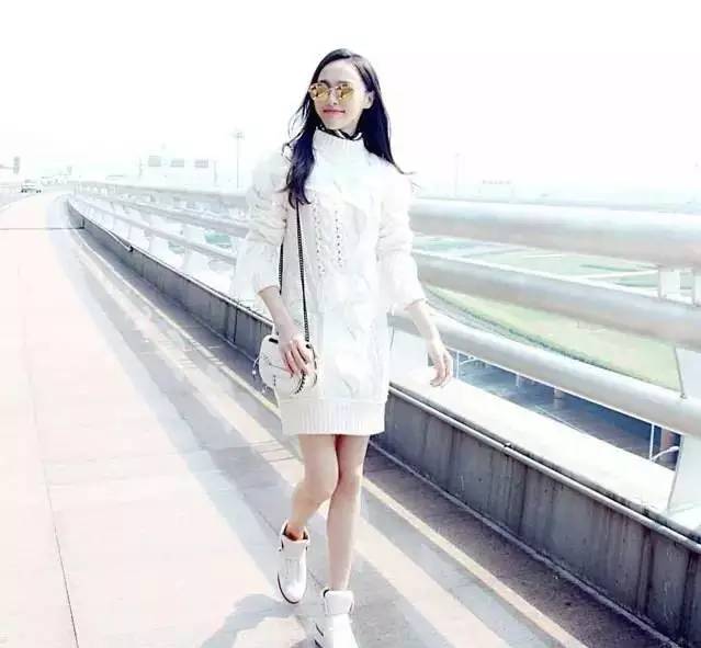 杨幂刘雯等人纷纷终止合作,杨幂刘雯新款包