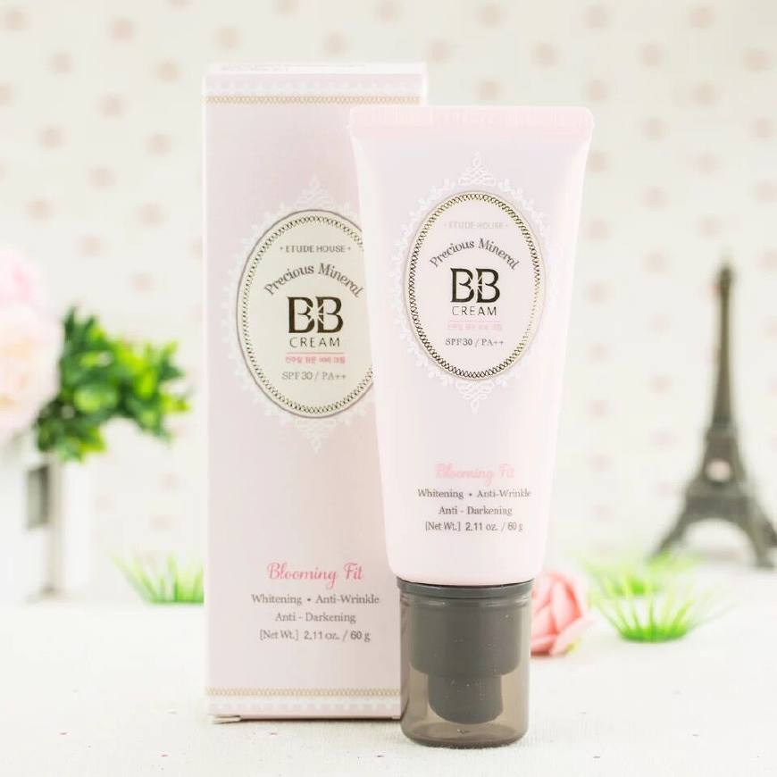 打造素颜肌的护肤品,护颜者水润清透bb霜