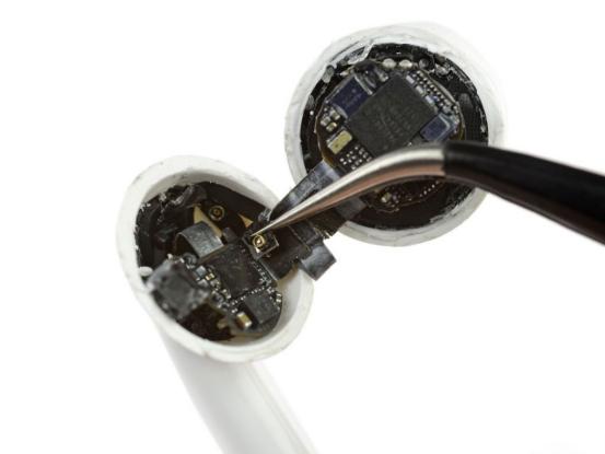 airpods右耳声音很小是什么问题,关于airpods