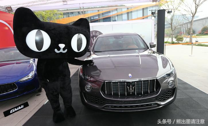 肤白貌美人人夸下一句,肤白貌美还多了一种优雅的气质