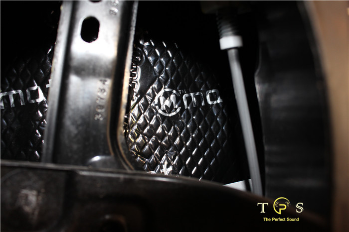 道奇酷威音响改装,道奇酷威改装外大包围