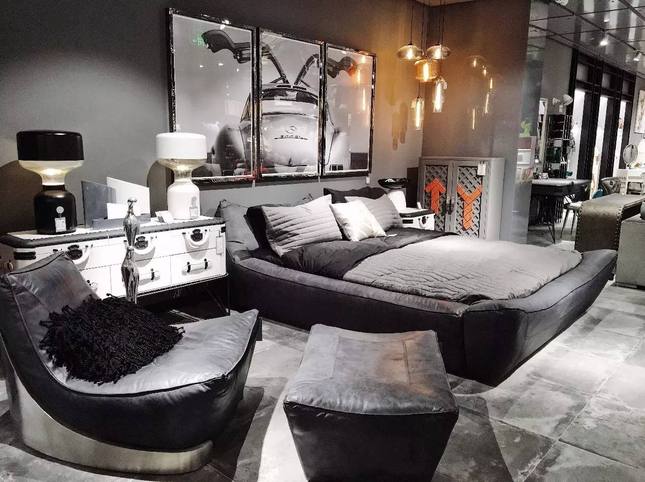 直男们有救了！这13家从未杭州亮相的新店，总有一款圣诞礼物，适合你的女神……