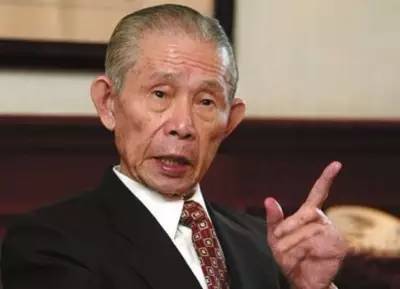 这家民办医院花了40年的时间，「干掉了」鼎鼎权威的公立医院