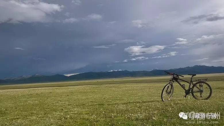 骑行318到尼泊尔,29天骑行川藏之旅