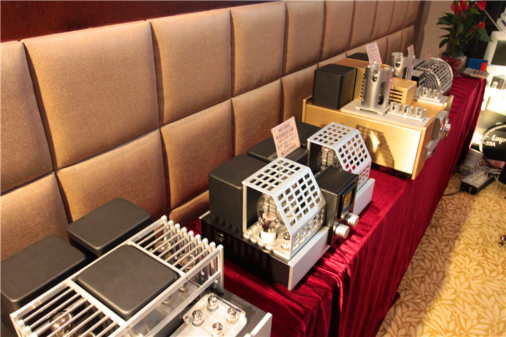 hifi顶级小号轻音乐,雅琴音箱怎么样